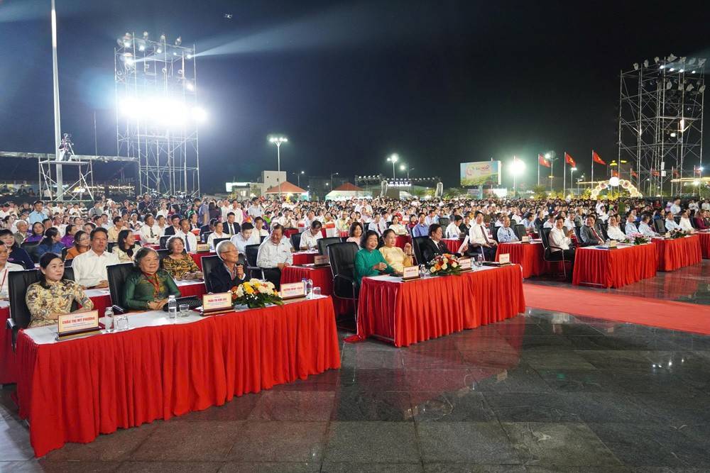 Festival Hoa – Kiểng Sa Đéc lần II: Đêm hội của ký ức, sáng tạo và khát vọng vươn xa