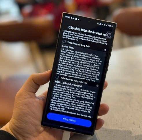 Điều khoản gây tranh cãi hay Zalo và bài toán quyền riêng tư: Người dùng không còn lựa chọn?