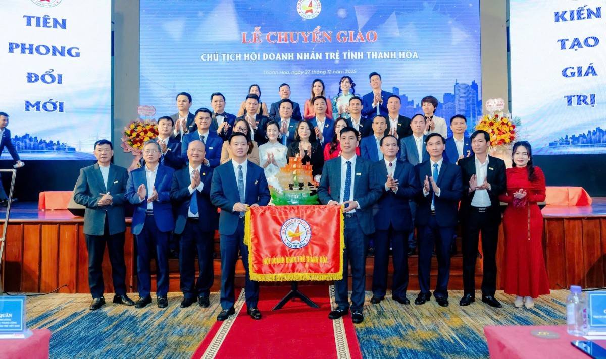 Lễ chuyển giao Chủ tịch Hội Doanh nhân trẻ tỉnh Thanh Hóa. Ông Nguyễn Văn Tuấn là Chủ tịch Hội Doanh nhân trẻ tỉnh Thanh Hóa khóa VII, nhiệm kỳ 2025-2030.