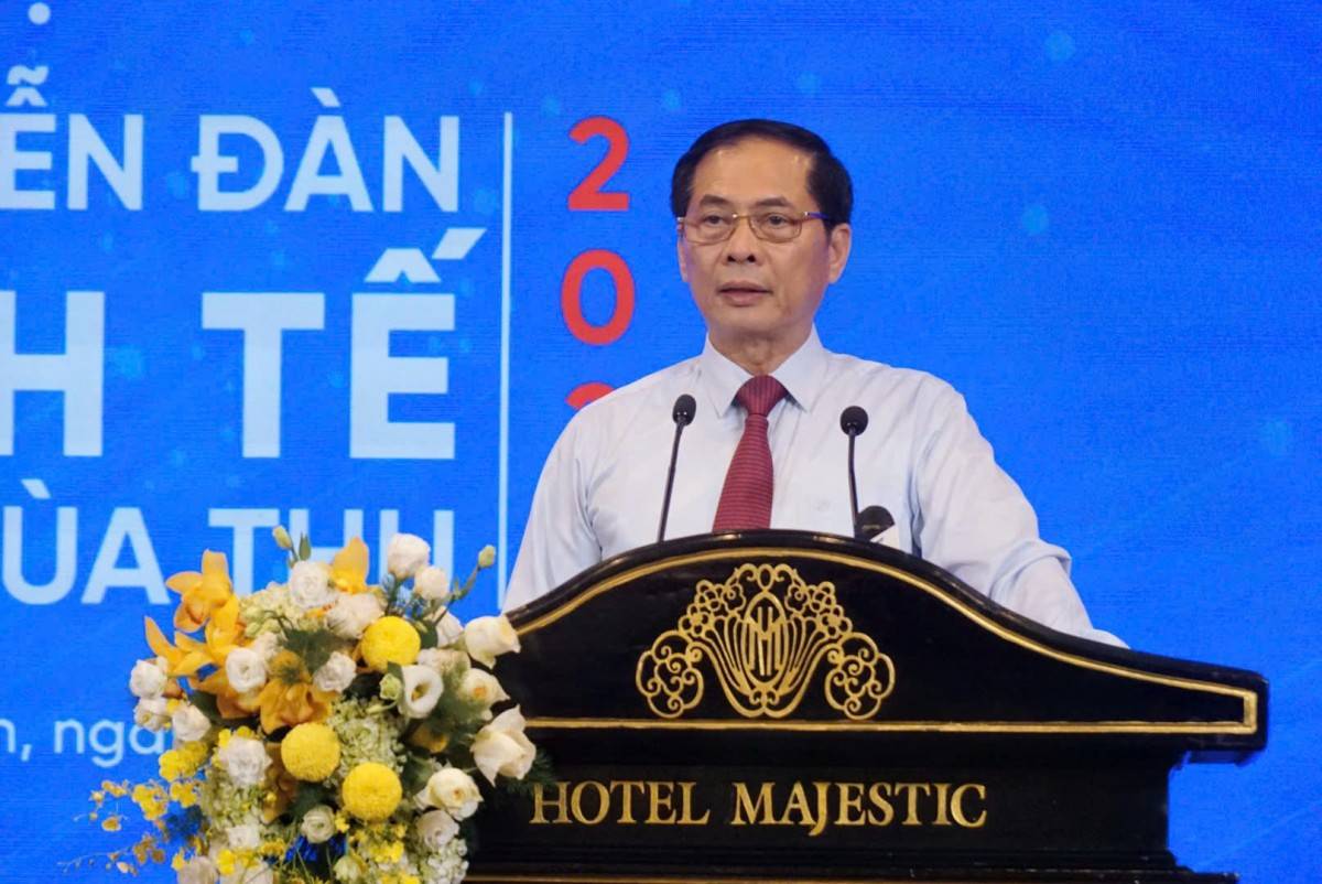 Phó Thủ tướng Chính phủ Bùi Thanh Sơn tại Hội nghị tổng kết Diễn đàn Kinh tế mùa thu 2025