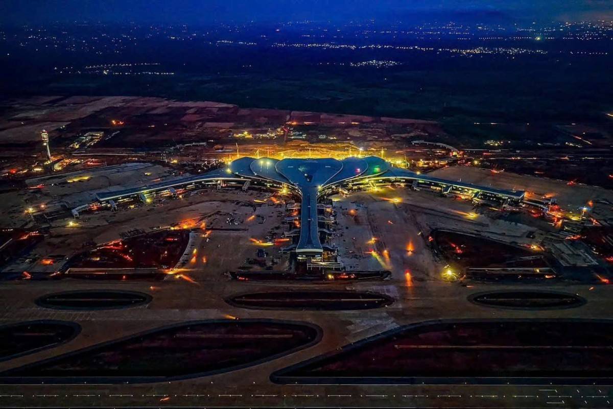 Công trình Trạm biến áp 110kV sân bay Long Thành và đường dây đấu nối vừa được khánh thành trong tháng 12/2025 - đánh dấu bước hoàn thiện quan trọng về hạ tầng điện phục vụ Cảng hàng không Quốc tế Long Thành.