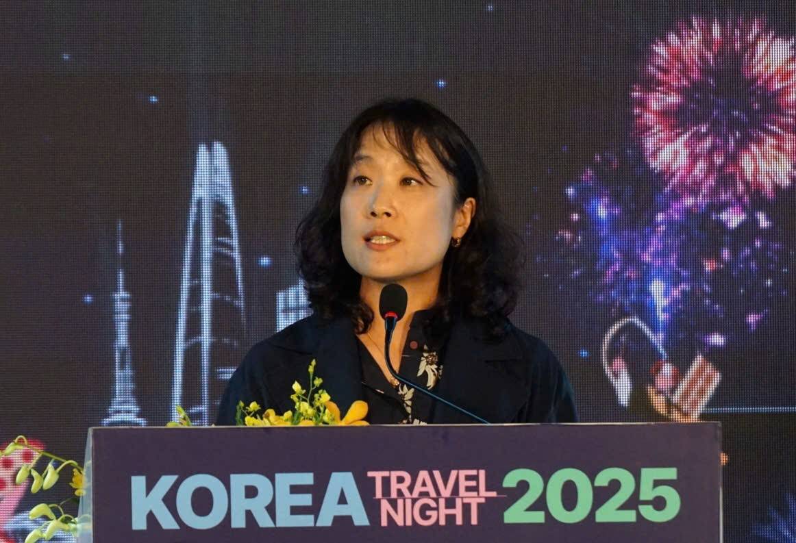 bà Park Eun Jung – Trưởng đại diện KTO tại Việt Nam 