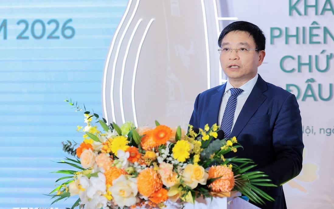 Bộ trưởng Bộ Tài chính kêu gọi đầu tư dài hạn, hướng thị trường chứng khoán phát triển bền vững