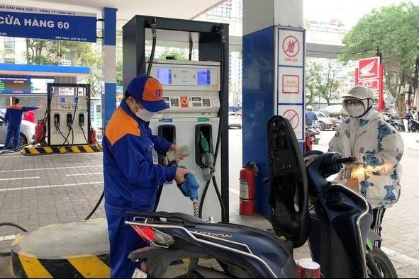 Hà Nội đặt mục tiêu giảm 5% tiêu thụ xăng, dầu trong giao thông vận tải đến năm 2030