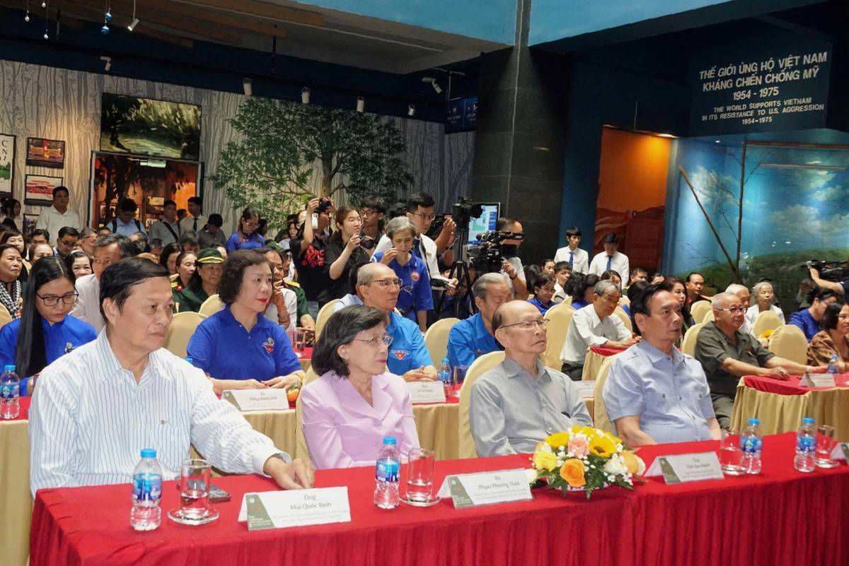 Quang cảnh Lễ khai mạc.