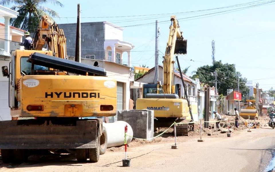 Lâm Đồng: Đốc thúc tiến độ, gỡ vướng mặt bằng cho hai dự án giao thông trọng điểm