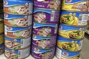 Hàng loạt siêu thị khẩn trương thu hồi sản phẩm Đồ hộp Hạ Long