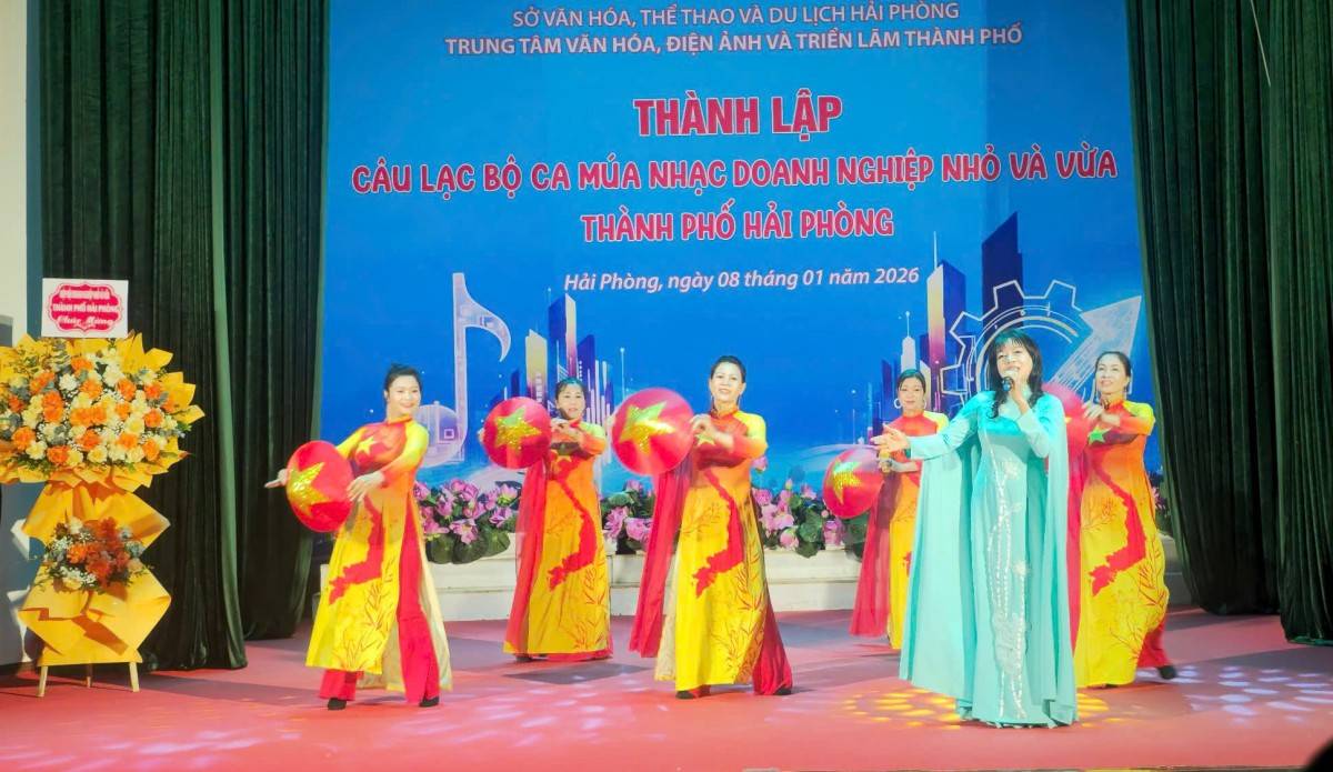 Ra mắt Câu lạc bộ Ca múa nhạc Doanh nghiệp Nhỏ và Vừa TP Hải Phòng: Dấu ấn văn hóa mới của cộng đồng doanh nhân thành phố Cảng
