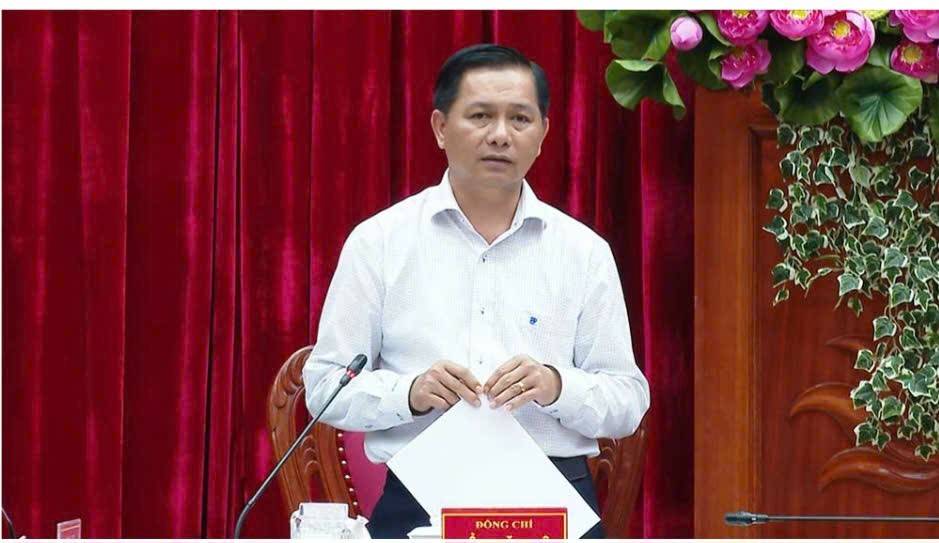 Bí thư Tỉnh ủy Trần Văn Lâu 