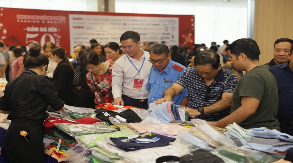 500 thương hiệu tham gia giảm giá tại 