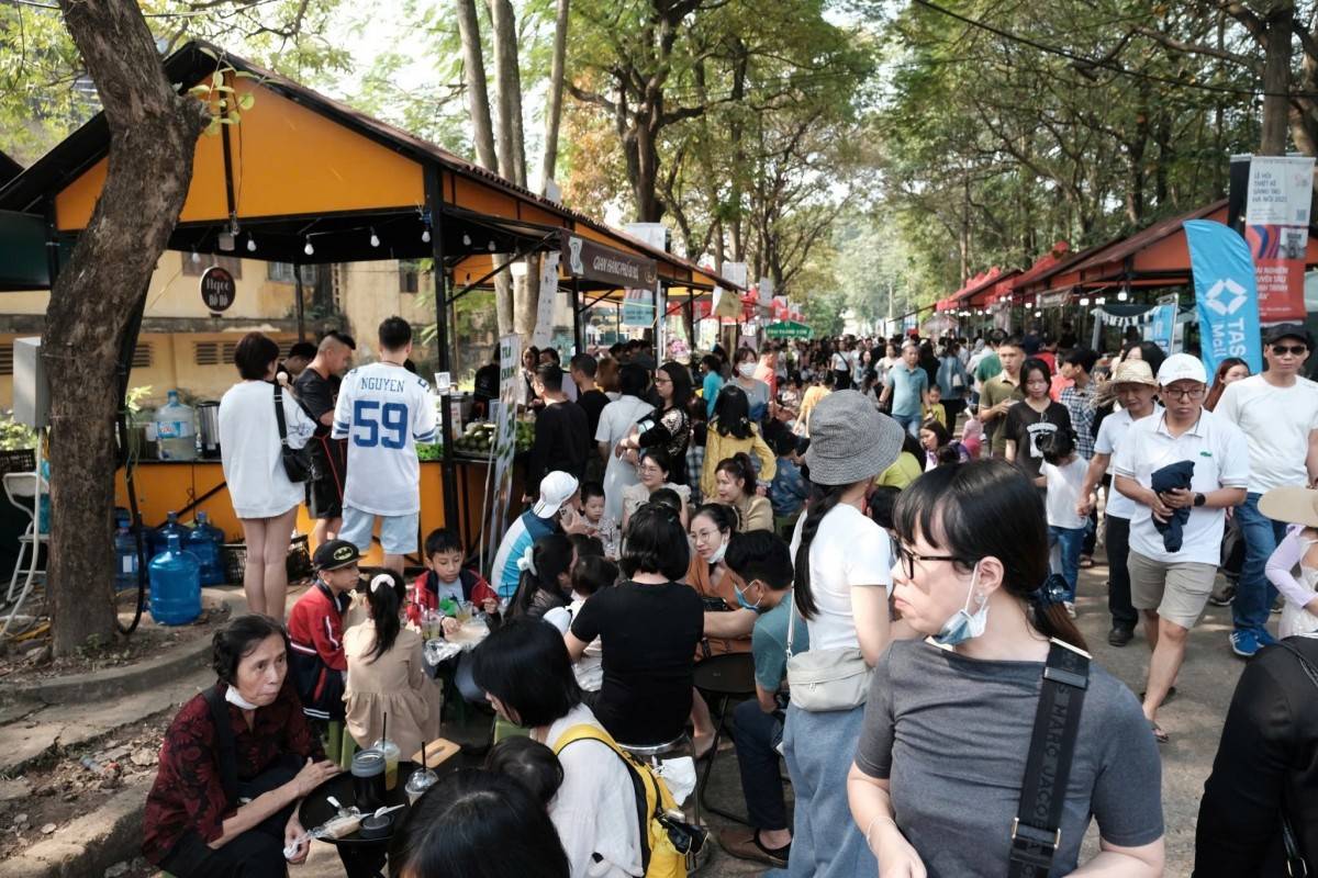 HFCD2023 hấp dẫn công chúng thủ đô đến thăm quan di sản công nghiệp Nhà máy xe lửa Gia Lâm.jpg