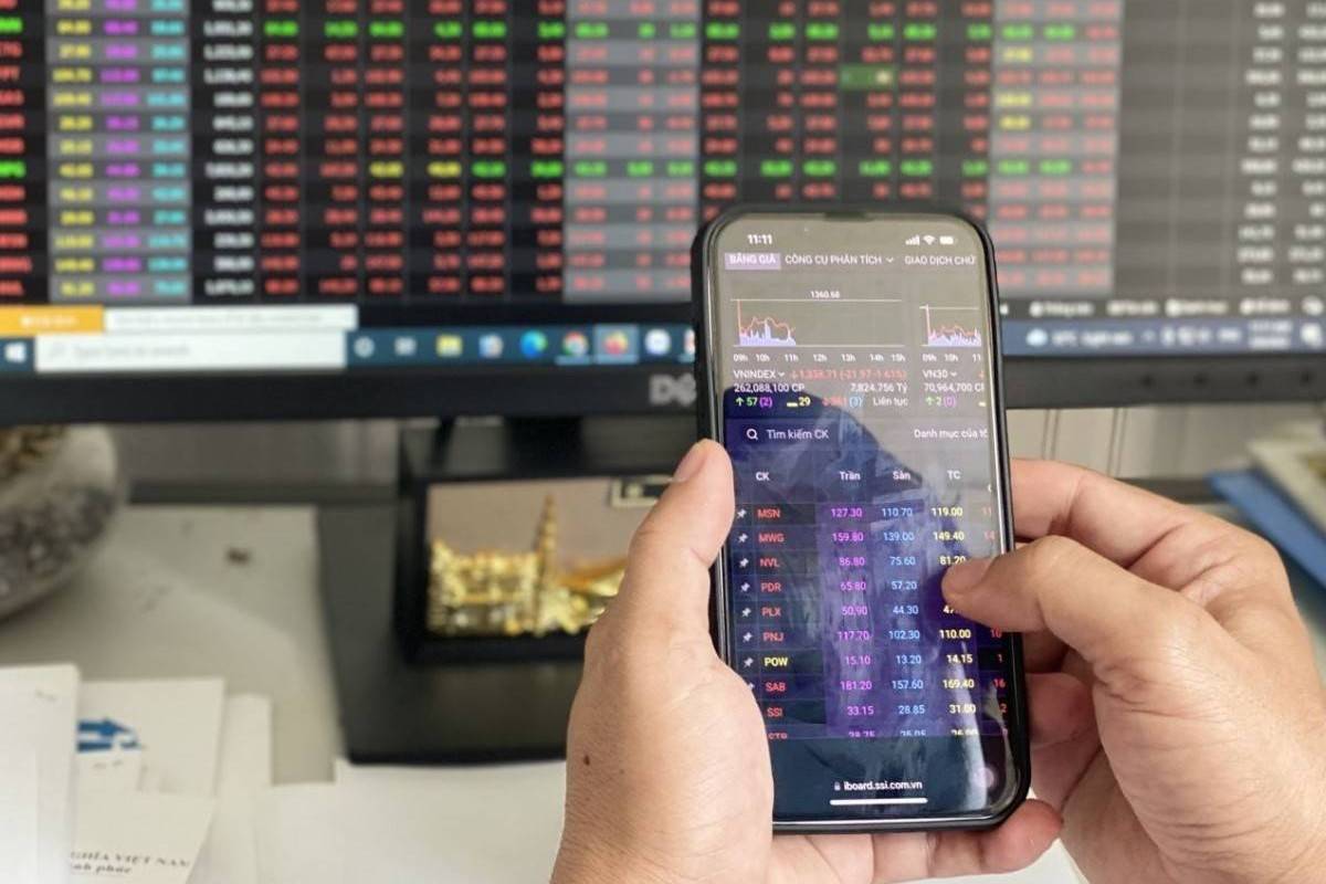 Số tài khoản chứng khoán tiệm cận 12 triệu, vượt xa mục tiêu Chiến lược đến 2025