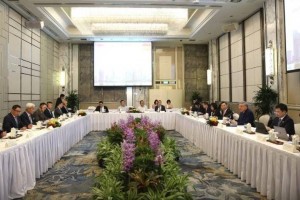 Thúc đẩy hợp tác xây dựng Trung tâm Tài chính quốc tế Việt Nam với Singapore