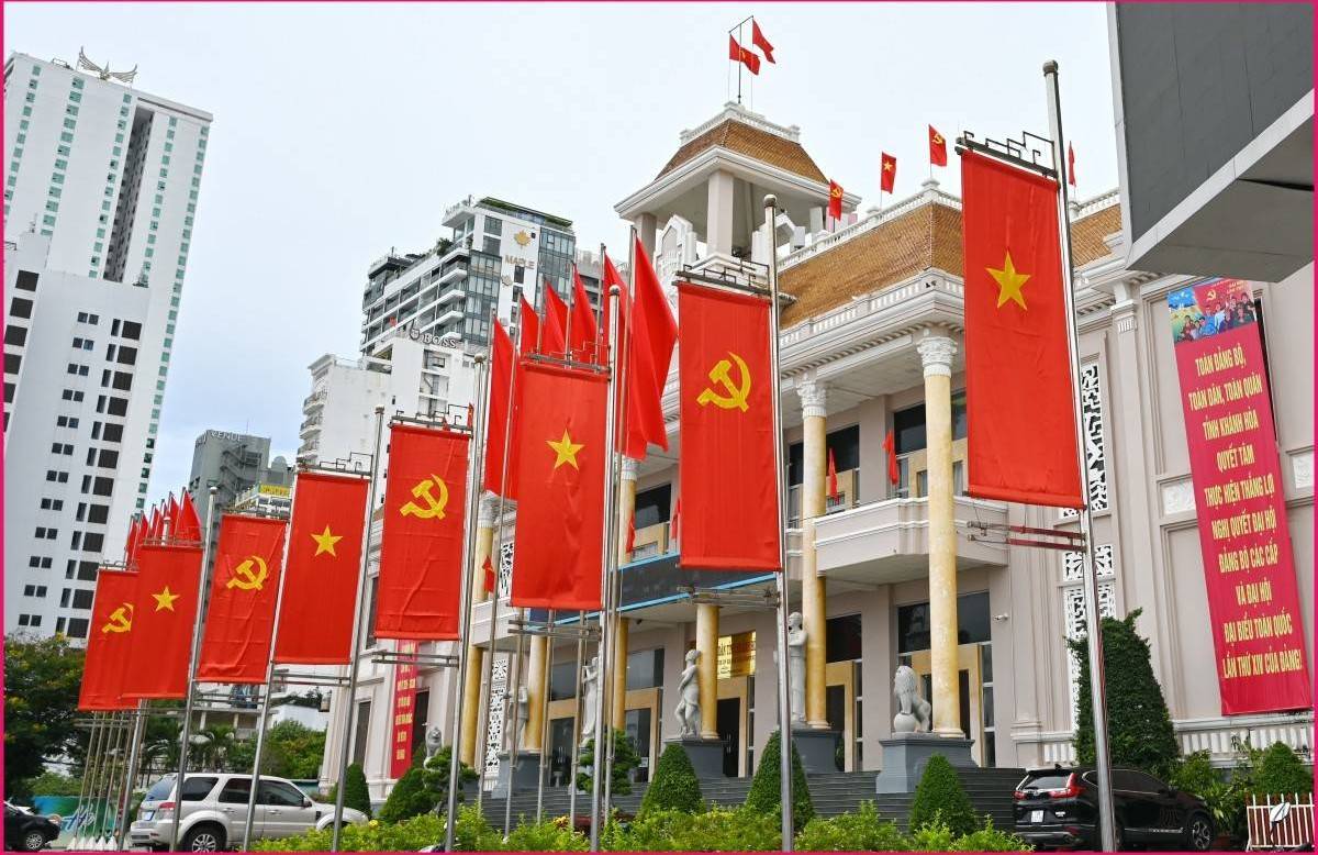 Khánh Hòa năm 2025: Thu ngân sách vượt 53,6%, GRDP tăng 7,11%