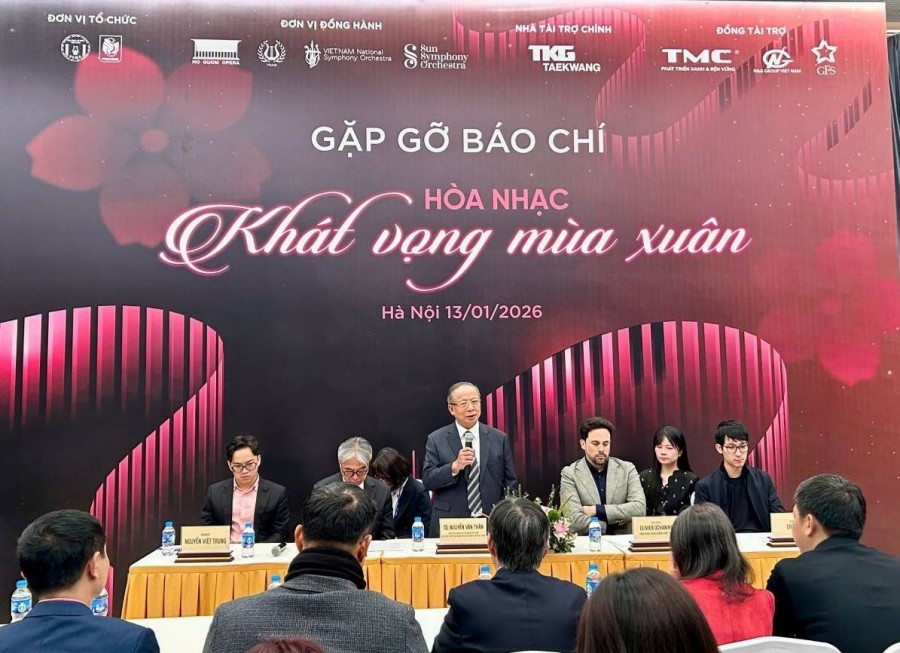 Hòa nhạc Khát vọng mùa Xuân chào mừng Đại hội đại biểu toàn quốc lần thứ XIV