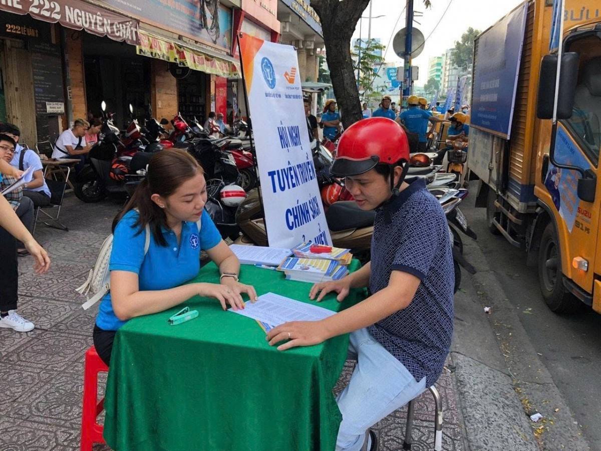 góp phần giữ vững “lưới an sinh” cho người dân 