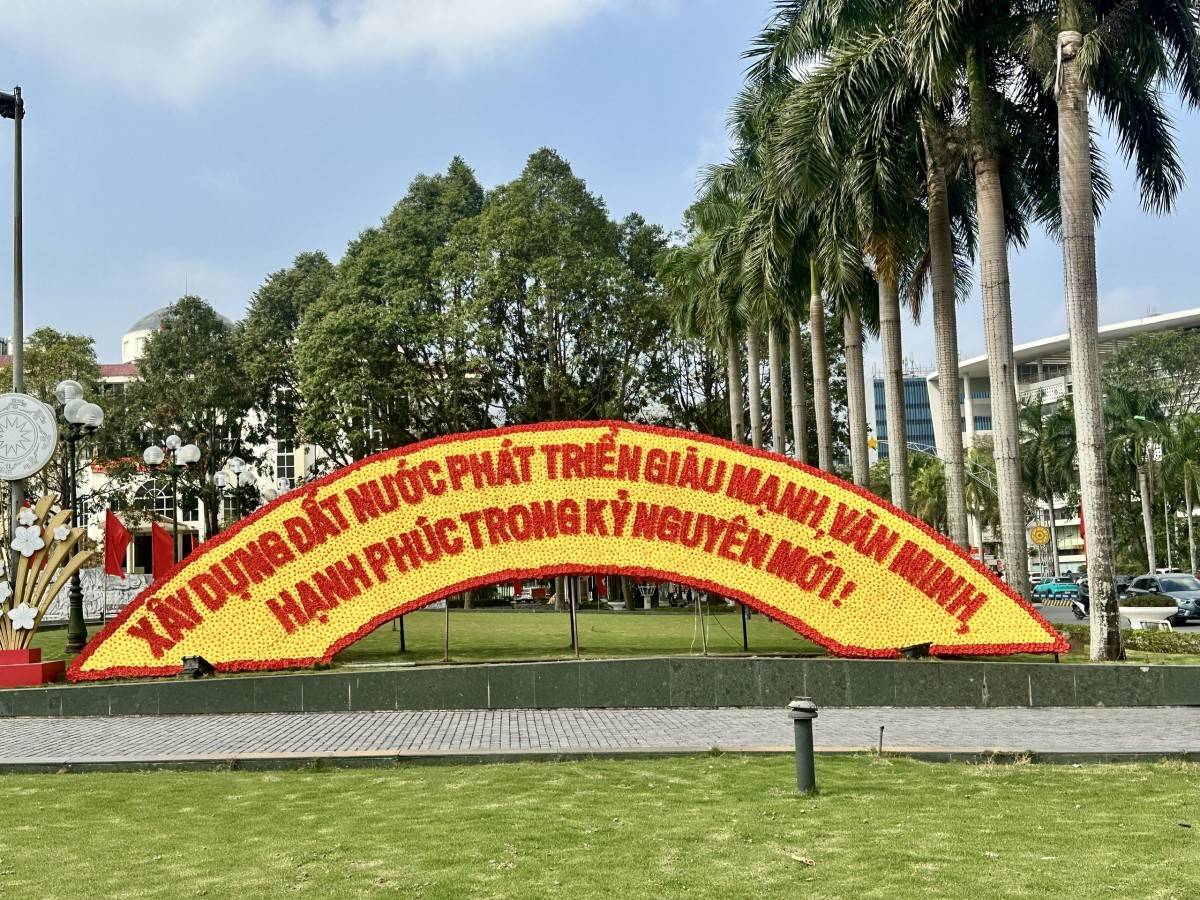 Thanh Hoá rực rỡ cờ hoa trước thềm Đại hội XIV của Đảng