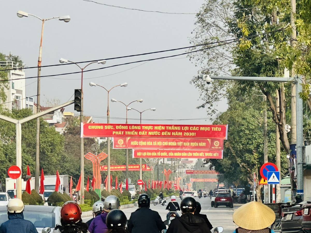 Thanh Hoá rực rỡ cờ hoa trước thềm Đại hội XIV của Đảng