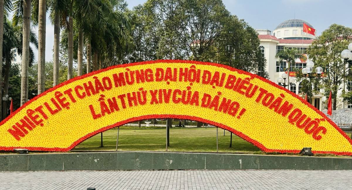 Thanh Hoá rực rỡ cờ hoa trước thềm Đại hội XIV của Đảng