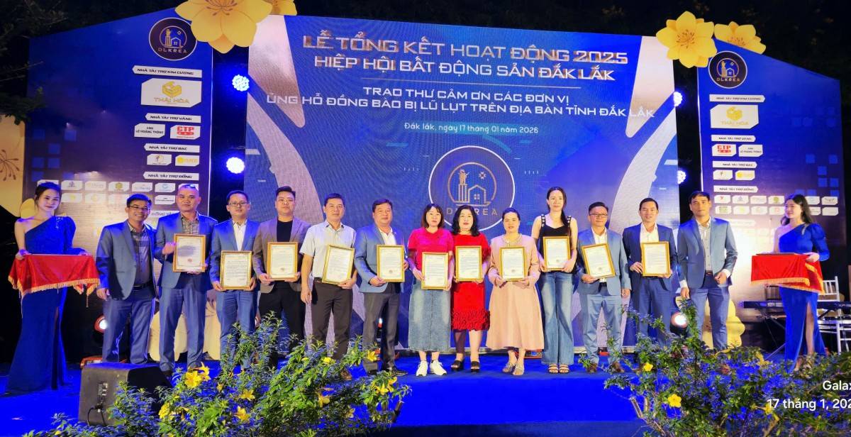 Vinh danh các cá nhân và tập thể có nhiều đóng góp tích cực cho các hoạt động an sinh xã hội trên địa bàn tỉnh Đắk Lắk.