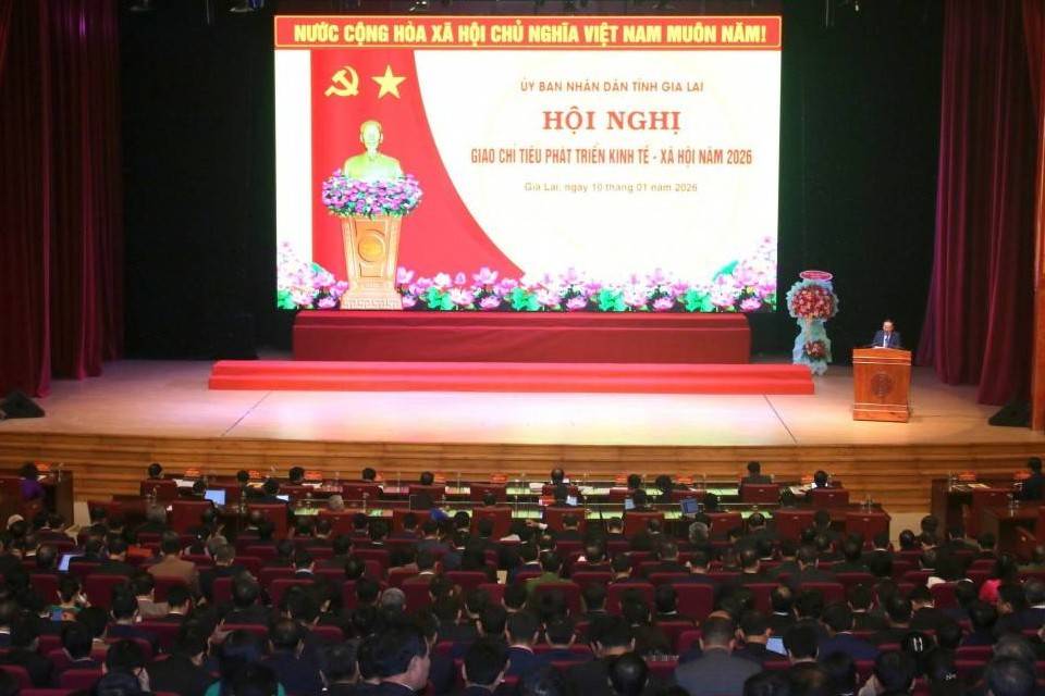 Bí thư Tỉnh ủy Gia Lai chỉ ra nhiều tồn tại, phản ánh những “nút thắt” ở địa phương