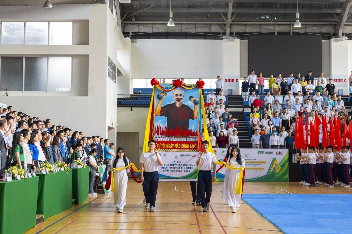 Lễ diễu hành thuộc Lễ khai mạc Hội thi Thể dục thể thao học sinh Thành phố Hồ Chí Minh