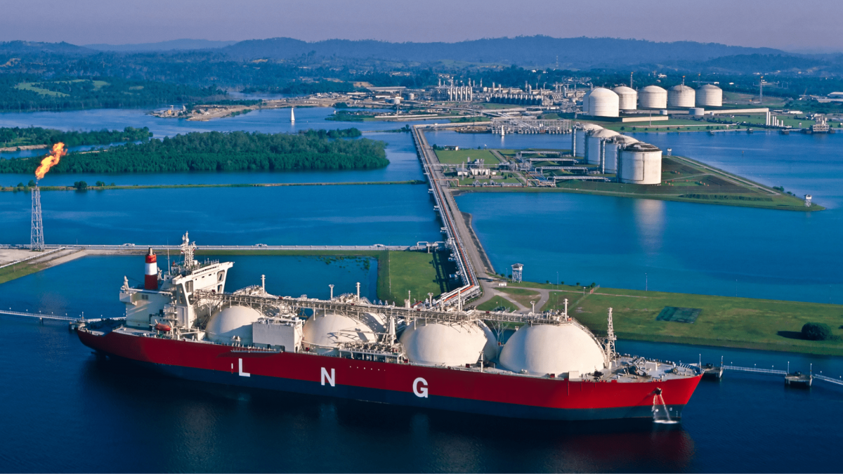 Bộ Công Thương kiến nghị bao tiêu tối thiểu 75% điện khí LNG trong 15 năm