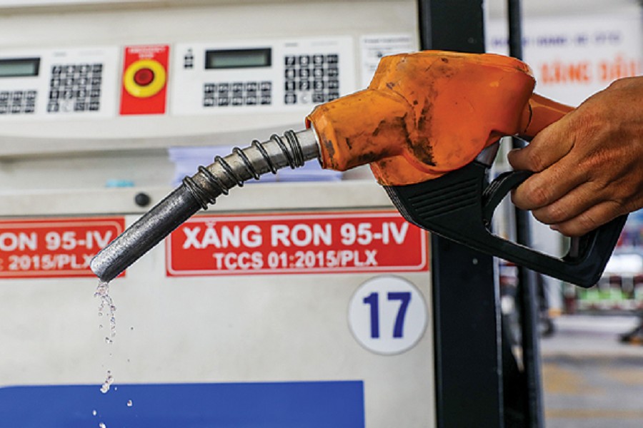 Đề xuất giá xăng dầu chuyển sang cơ chế doanh nghiệp tự quyết