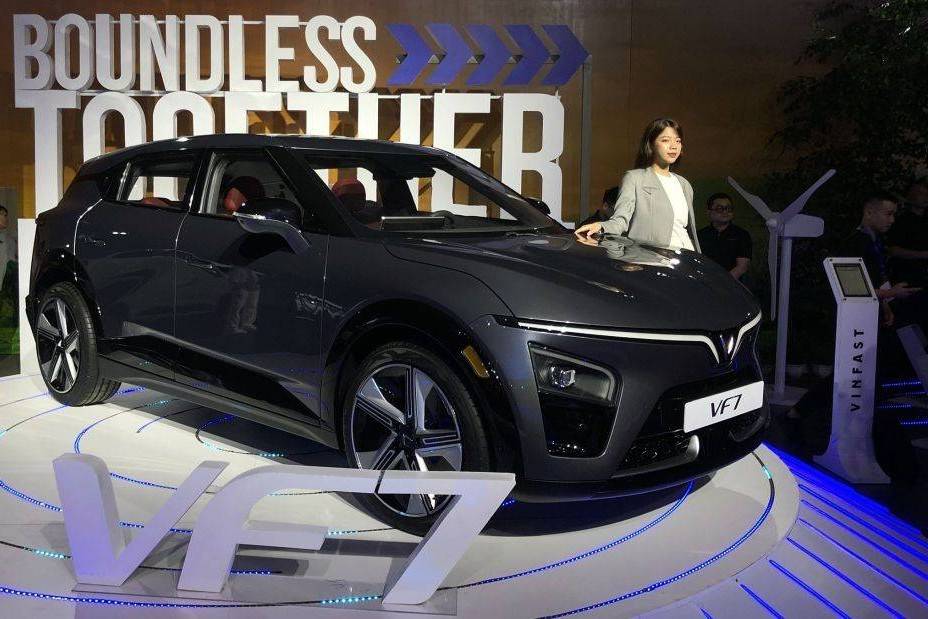 VinFast VF 6, VF 7 đạt chuẩn an toàn 5 sao tại Ấn Độ