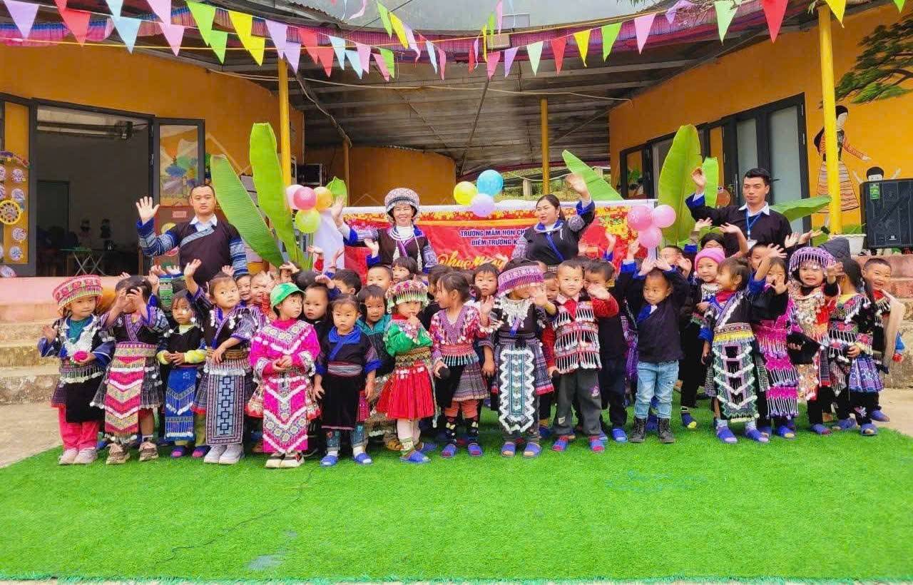 Tết về nơi rẻo cao: Ngày hội Xuân ấm áp của trẻ mầm non Kể Cả, xã Chế Tạo, Lào Cai