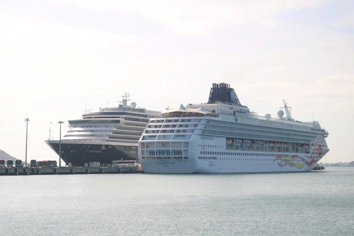 Khánh Hòa đón 3.725 khách quốc tế từ tàu biển NORWEGIAN SUN và WESTERDAM