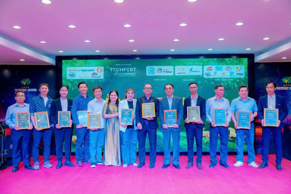 Dấu ấn Ecotech 2025: Vinh danh những “cánh tay nối dài” của Hệ sinh thái
