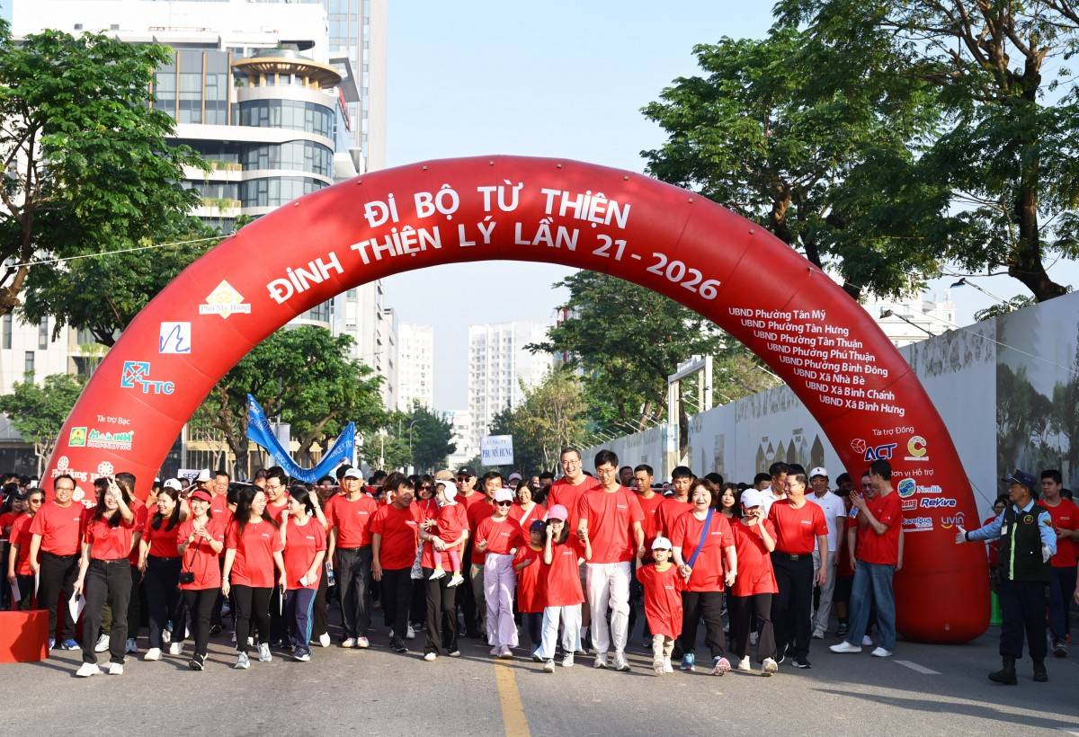  Qua 21 lần tổ chức, Chương trình Đi bộ từ thiện Đinh Thiện Lý đã thu hút hơn 246.000 lượt người tham gia, vận động được trên 53 tỷ đồng cho các hoạt động an sinh xã hội.