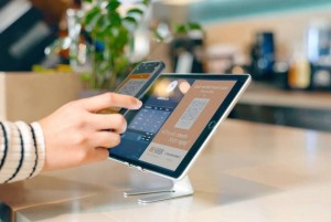 Ngân hàng buộc dành 15% ngân sách công nghệ để bảo vệ dữ liệu và khách hàng