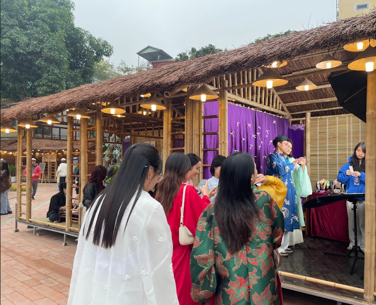 Ngày hội Y Vân – Khi Việt phục trở thành nhịp cầu kết nối giới trẻ với di sản
