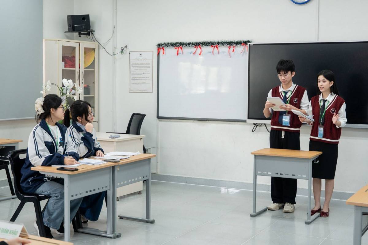  Dù không thuận lợi về khoảng cách địa lý, Tiến Minh và Duy Đan vẫn giữ được kết nối và thấu hiểu để có sự phối hợp ăn ý trong hành trình chinh phục cuộc thi Tiếng nói Xanh. Ảnh: BTC