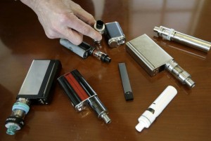 Quảng cáo, buôn bán thuốc lá điện tử vẫn phức tạp: Cần chế tài mạnh tay hơn