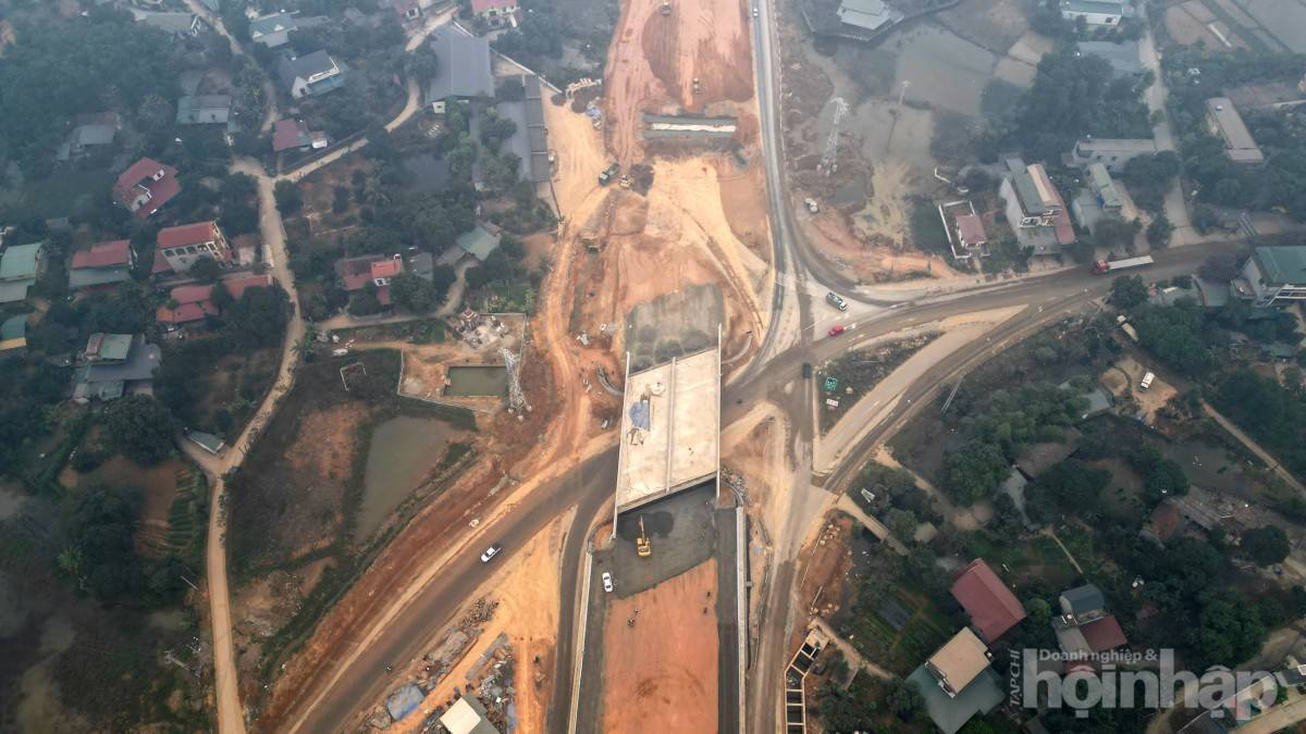 Phú Thọ thu 6.650 tỷ đồng, giải ngân 2.000 tỷ đầu tư công tháng đầu năm