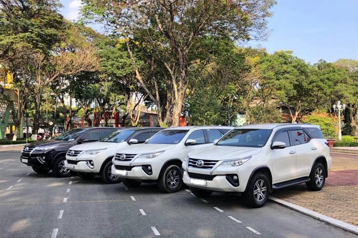 Từ 1/3: Bố trí lái xe cho khách thuê xe tự lái có thể bị phạt tới 30 triệu đồng