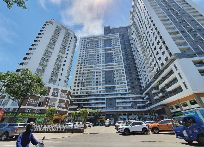 Một công ty bất động sản ở Đà Nẵng "sống nhờ" vào việc trading cổ phiếu VHM, HPG, DGC