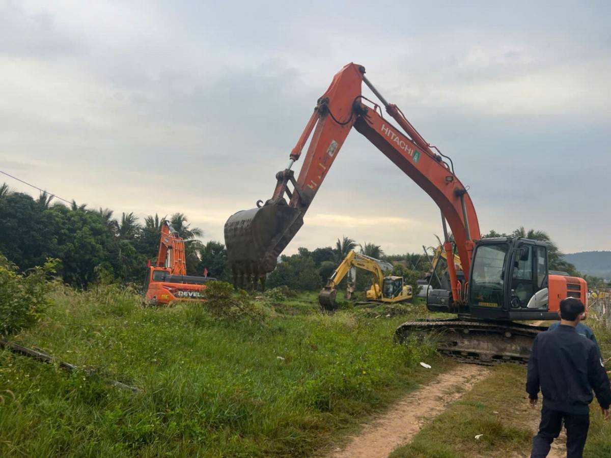 Bí thư Đặc khu Phú Quốc: Tạo điều kiện tốt nhất để người dân giao đất xây dự án APEC