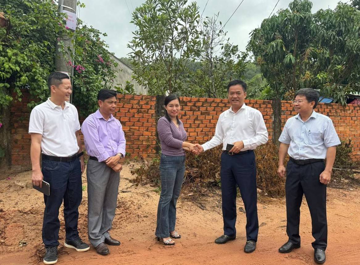 Bí thư Đặc khu Phú Quốc: Tạo điều kiện tốt nhất để người dân giao đất xây dự án APEC