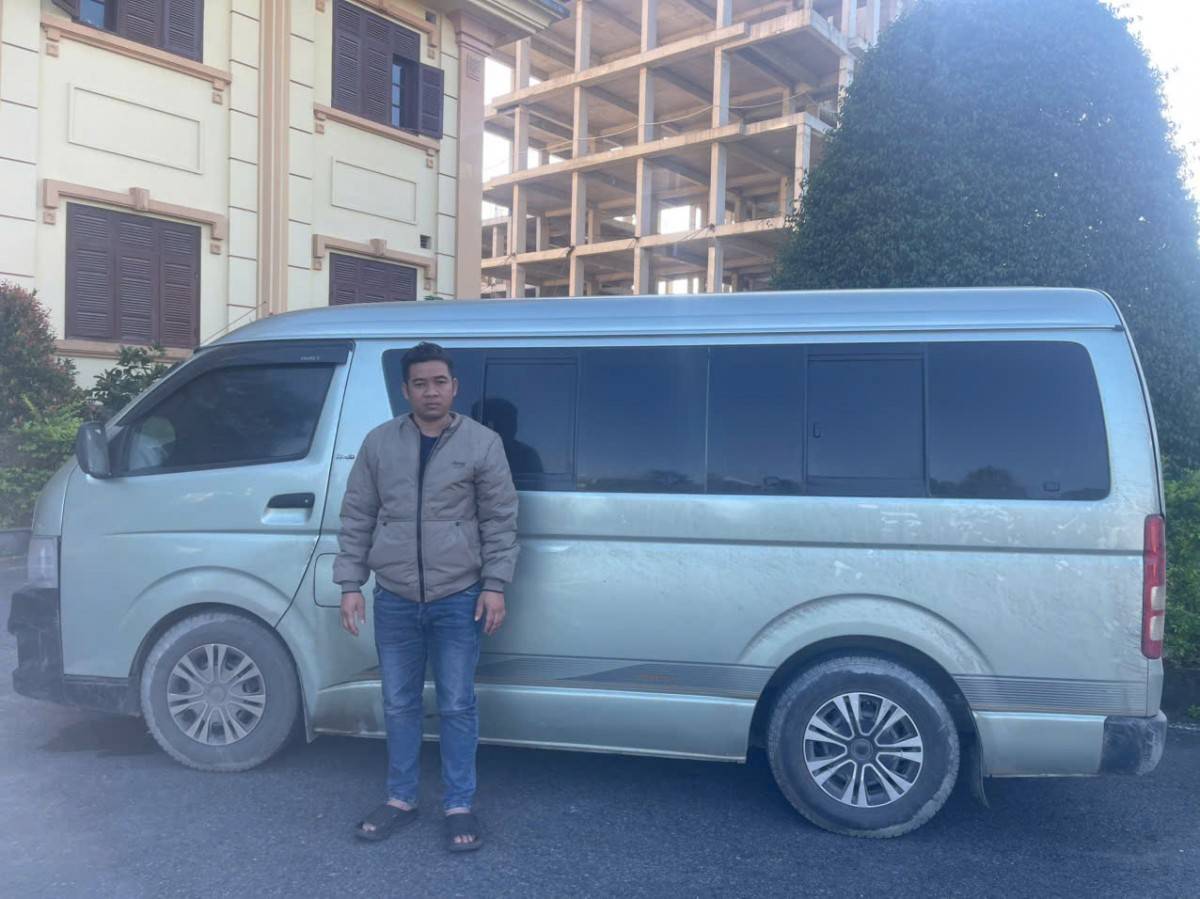 Quảng Trị: Bắt giữ đối tượng vận chuyển số lượng lớn thuốc lá nhập lậu dịp cận Tết