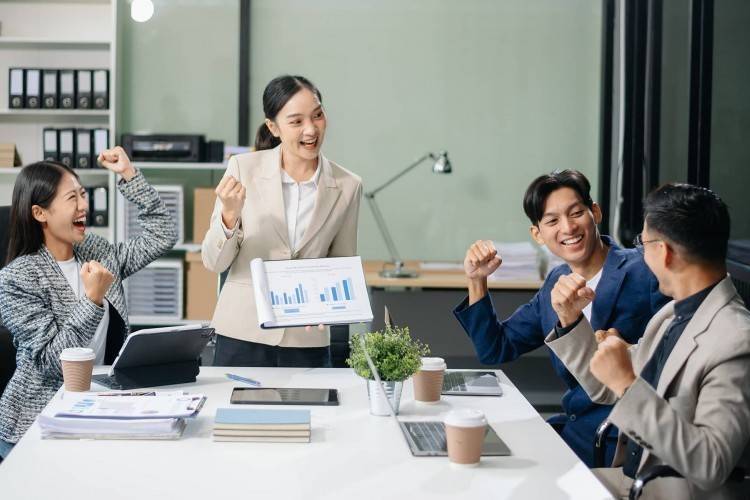 Hơn 1 triệu doanh nghiệp hoạt động, khu vực tư nhân bứt tốc