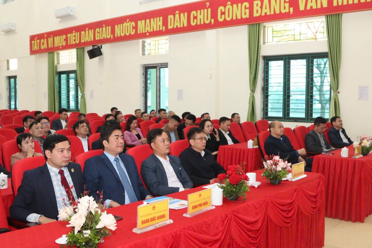 Vĩnh Thuận đối thoại đầu xuân – Mở rộng niềm tin, khơi thông động lực đầu tư