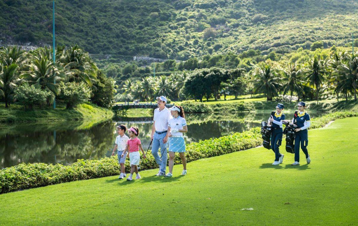 Du khách sẽ “ở lại lâu hơn, chi tiêu nhiều hơn” nhờ hệ sinh thái tiện ích du lịch, nghỉ dưỡng, giải trí hàng đầu thế giới của Vinhomes Green Paradise