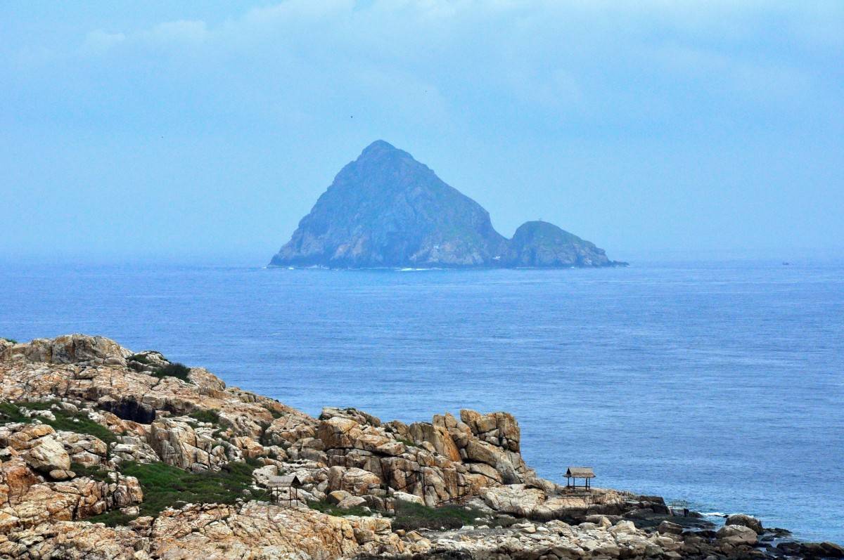 Khánh Hòa bảo vệ đàn chim yến báu vật Quốc gia và thương hiệu Yến Sào đặc trưng