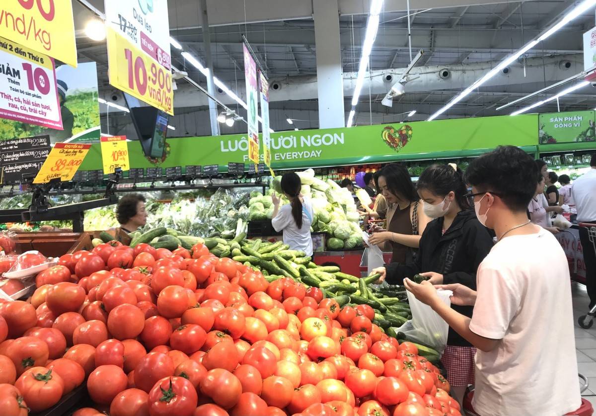 Lâm Đồng: Đảm bảo nguồn cung hàng hóa thiết yếu, cam kết giữ vững ổn định thị trường tết Bính Ngọ 2026