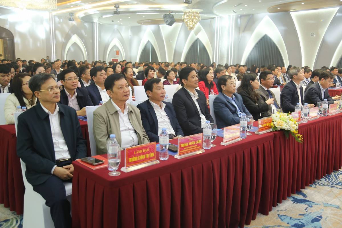 Các đại biểu tham dự