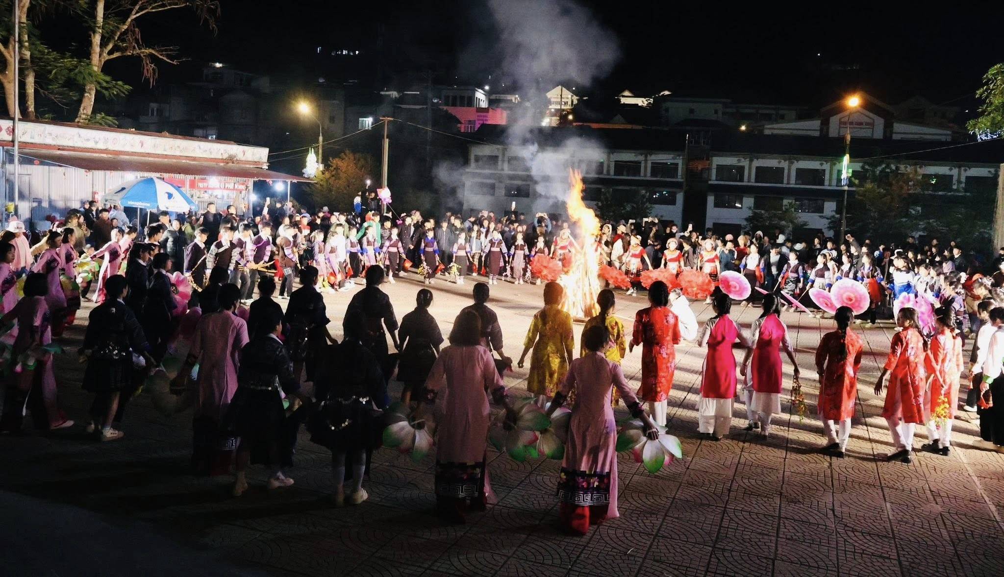 Củng cố niềm tin của Nhân dân – nền tảng vững chắc xây dựng Đảng ở vùng đồng bào dân tộc